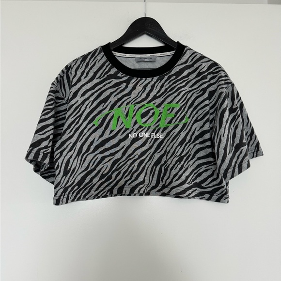 No One Else Zebra Print Crop Tee - Picture 3 of 5